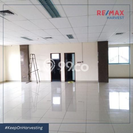 Kantor Disewa di Jakarta Selatan dengan LB 8800m2 Area Komersial Ramai Kantor Disewa di Jakarta Selatan dengan LB 8800m2 Area Komersial Ramai