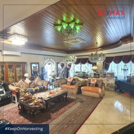 Hunian Mewah Dijual LT 1300m2 di Kebayoran Baru, Jakarta Selatan Hunian Mewah Dijual LT 1300m2 di Kebayoran Baru, Jakarta Selatan