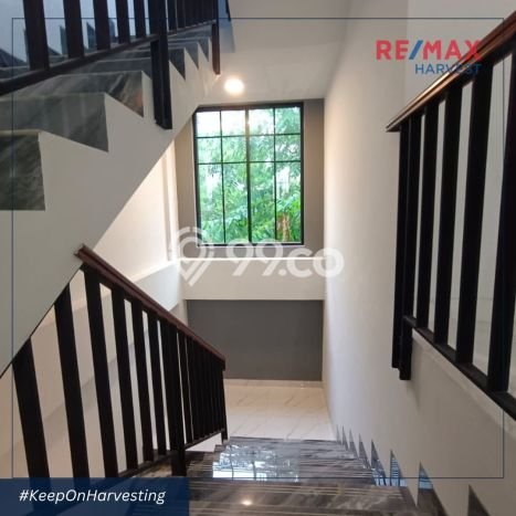 Hunian Luxury Siap Huni di Jakarta Barat Fasilitas Lengkap Hunian Luxury Siap Huni di Jakarta Barat Fasilitas Lengkap