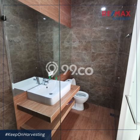 For Sale! Luxury House LT 72m2 Desain Elegan di Tanjung Duren For Sale! Luxury House LT 72m2 Desain Elegan di Tanjung Duren