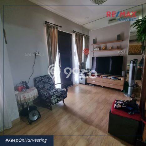 Dijual Rumah Luas Megah Dengan View Eksklusif di Daan Mogot, Jakarta Barat Dijual Rumah Luas Megah Dengan View Eksklusif di Daan Mogot, Jakarta Barat