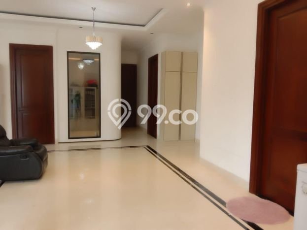 BEST DEAL! Rumah area Kelapa Gading, 5 KT, Dekat Pusat Kota, Luas 650m² LB 700m² BEST DEAL! Rumah area Kelapa Gading, 5 KT, Dekat Pusat Kota, Luas 650m² LB 700m²