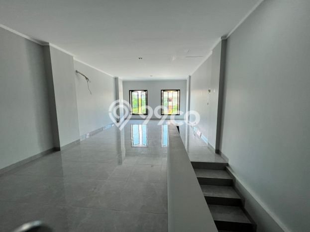 Ruko For Rent di Sunter, Luas 337m², Lokasi Strategis, Siap Usaha Ruko For Rent di Sunter, Luas 337m², Lokasi Strategis, Siap Usaha