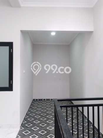 Rumah Modern 4 KT LT 120m2 di Pondok Kelapa Rumah Modern 4 KT LT 120m2 di Pondok Kelapa
