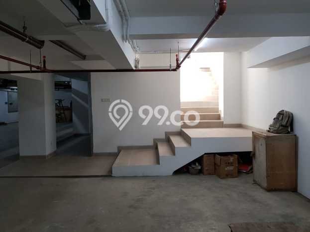 Unit Kantor Dijual di Jakarta Selatan LT 410m2 & LB 1787m2 Unit Kantor Dijual di Jakarta Selatan LT 410m2 & LB 1787m2
