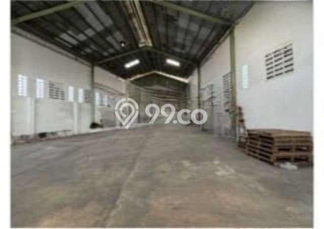 Gudang For Rent di Cakung, Luas 897m², Area Bisnis, Siap Operasi Gudang For Rent di Cakung, Luas 897m², Area Bisnis, Siap Operasi