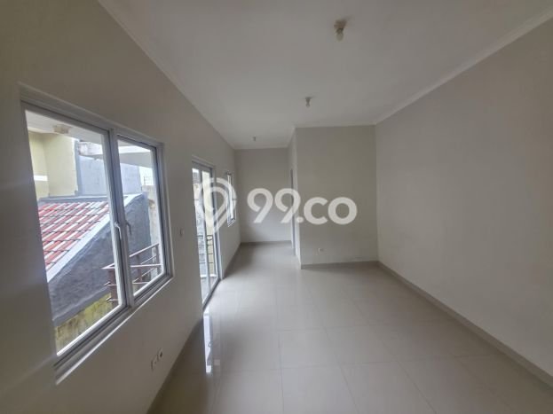 Jarang Ada! Rumah Sewa 4 Kamar Bagus Siap Huni Gading Serpong Jarang Ada! Rumah Sewa 4 Kamar Bagus Siap Huni Gading Serpong