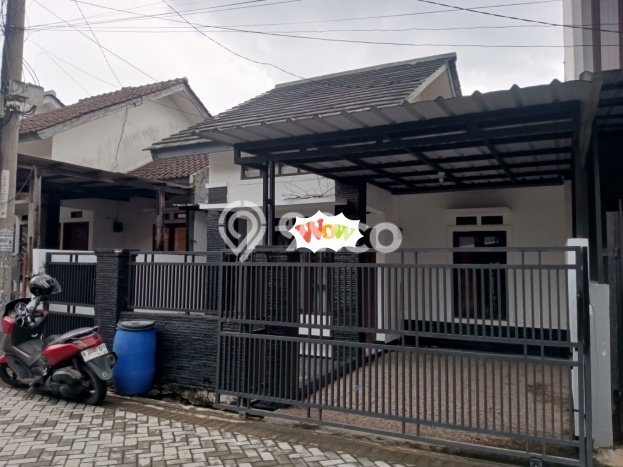 Rumah Modern 3 Kamar LT 100m2 di Buah Batu Rumah Modern 3 Kamar LT 100m2 di Buah Batu