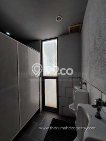 Gedung Kantor Ada Guest House Pribadi Harga Dibawah NJOP Warung Buncit Gedung Kantor Ada Guest House Pribadi Harga Dibawah NJOP Warung Buncit
