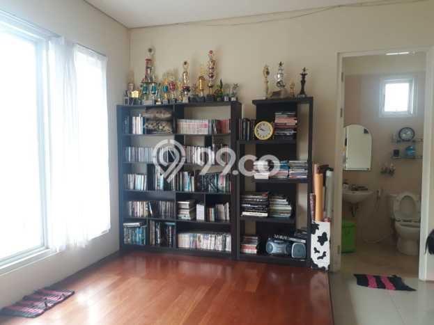 Dijual Rumah Mewah Exclusive di Wiyung, Surabaya Dijual Rumah Mewah Exclusive di Wiyung, Surabaya