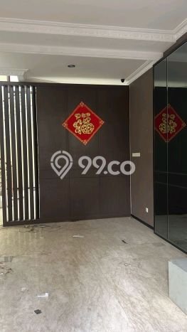 Hot Offer Hunian Mewah Ideal dan Luas di Dukuh Pakis, Surabaya Hot Offer Hunian Mewah Ideal dan Luas di Dukuh Pakis, Surabaya