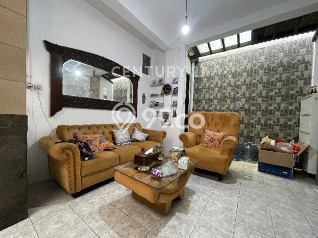 Rumah Luxury Modern Tanpa Renovasi di Rawamangun Jakarta Timur Rumah Luxury Modern Tanpa Renovasi di Rawamangun Jakarta Timur