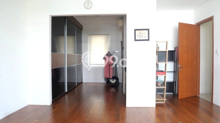 Siap Huni Rumah Mewah 3 Kamar di Kemayoran Dekat ke Mana Saja Siap Huni Rumah Mewah 3 Kamar di Kemayoran Dekat ke Mana Saja