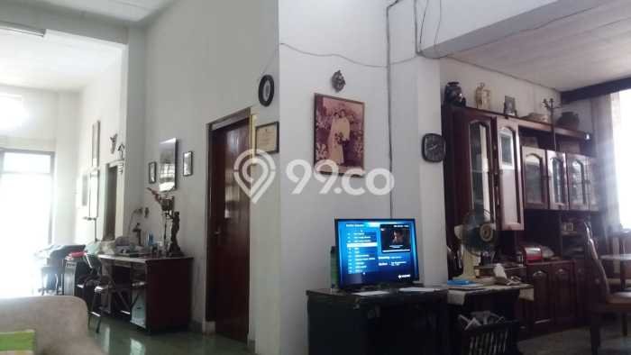 Hunian Elit LB 150m2 Siap Huni Desain Elegan di Kramat, Jakarta Pusat Hunian Elit LB 150m2 Siap Huni Desain Elegan di Kramat, Jakarta Pusat