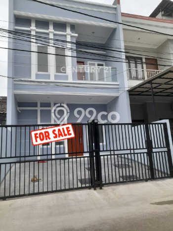 Siap Huni Rumah Mewah 3 Kamar di Kelapa Gading Dekat ke Mana Saja Siap Huni Rumah Mewah 3 Kamar di Kelapa Gading Dekat ke Mana Saja