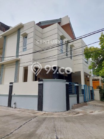 Dijual Rumah Premium dengan Fasilitas Sekitar Komplit di Kelapa Gading, Jakarta Utara Dijual Rumah Premium dengan Fasilitas Sekitar Komplit di Kelapa Gading, Jakarta Utara