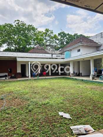 Rumah Mewah LB 700m2 Siap Pakai Desain Elegan di Dago, Bandung Rumah Mewah LB 700m2 Siap Pakai Desain Elegan di Dago, Bandung
