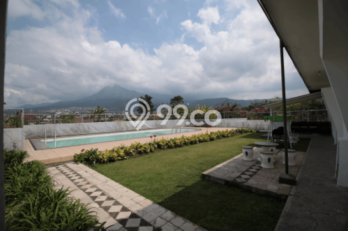 Vila di , Luas 7363m2m², Dekat ke berbagai keperluan Vila di , Luas 7363m2m², Dekat ke berbagai keperluan