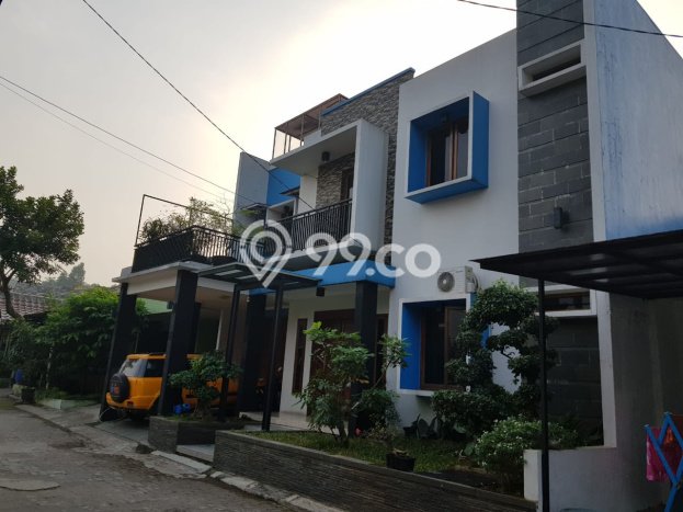 Rumah Modern 4 KT di Jatimulya Bekasi Semi Furnished Rumah Modern 4 KT di Jatimulya Bekasi Semi Furnished