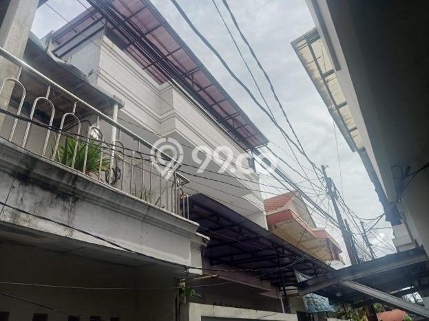 Kost Dijual Lokasi Strategis Utan Kayu Jakarta Timur 18 Kamar Tidur Kost Dijual Lokasi Strategis Utan Kayu Jakarta Timur 18 Kamar Tidur
