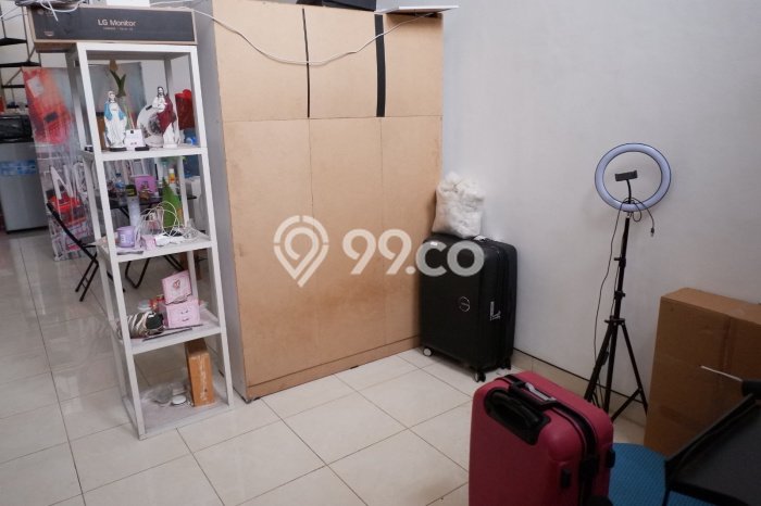 Rumah Siap Huni LT 90m² / LB 69m² di Lokasi Premium Jatisampurna, Bekasi Rumah Siap Huni LT 90m² / LB 69m² di Lokasi Premium Jatisampurna, Bekasi