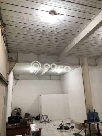 Ruko paling strategis disewakan di Astanaanyar Bandung Ruko paling strategis disewakan di Astanaanyar Bandung