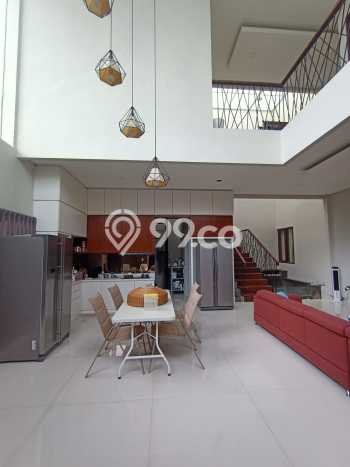 For Sale! Premium House LT 219m2 Desain Modern di Sudirman For Sale! Premium House LT 219m2 Desain Modern di Sudirman