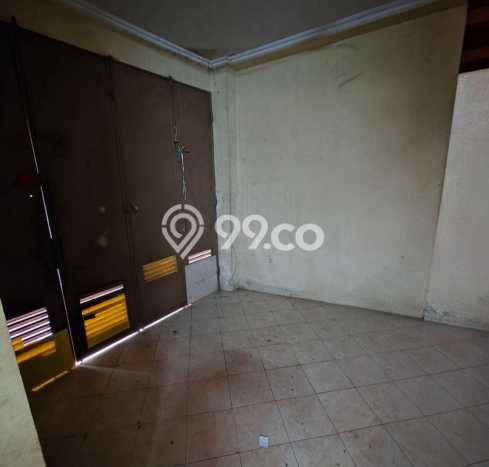 Jual Rumah Bagus Siap Huni LB 200m2 di Babakan Ciparay, Bandung Jual Rumah Bagus Siap Huni LB 200m2 di Babakan Ciparay, Bandung