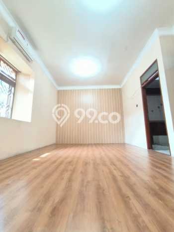 Lokasi strategis! Rumah siap huni disewakan di Batununggal LB 150m2 Lokasi strategis! Rumah siap huni disewakan di Batununggal LB 150m2