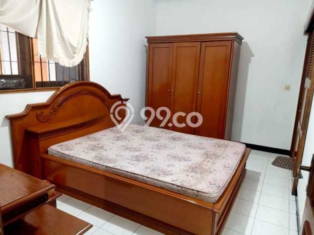 Disewakan Rumah Murah di Setra Duta Bandung dengan 4 KT Disewakan Rumah Murah di Setra Duta Bandung dengan 4 KT