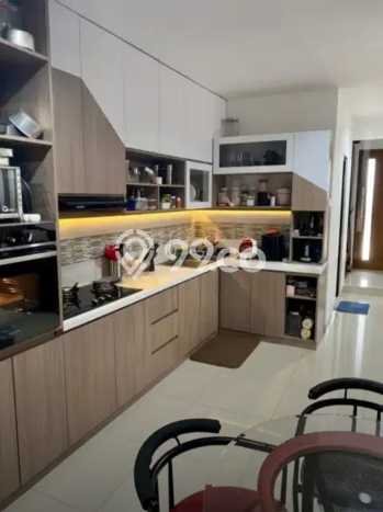 Jual Rumah Bagus Siap Huni LB 140m2 di Batununggal, Bandung Jual Rumah Bagus Siap Huni LB 140m2 di Batununggal, Bandung