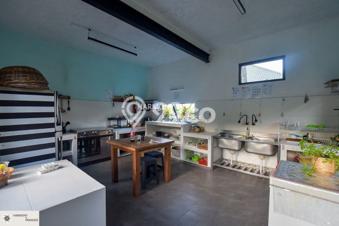 HARGA TERBAIK! Vila Kawasan , Luas 3000m2m², Lokasi Strategis HARGA TERBAIK! Vila Kawasan , Luas 3000m2m², Lokasi Strategis