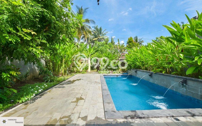 Bisnis Menjanjikan! Vila Kawasan , Luas 300m2m², Dekat ke Fasilitas Umum Bisnis Menjanjikan! Vila Kawasan , Luas 300m2m², Dekat ke Fasilitas Umum
