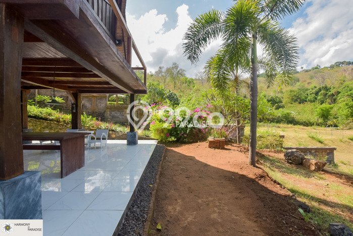 Tanah Dijual di Buleleng Seluas 2400m2 Strategis Tanah Dijual di Buleleng Seluas 2400m2 Strategis