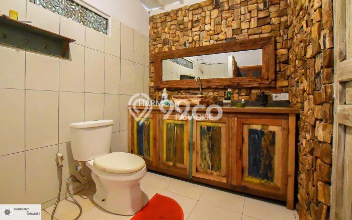 BEST DEAL! Rumah Siap Huni area Kaliasem, LT 1000m² Bangunan 200m² BEST DEAL! Rumah Siap Huni area Kaliasem, LT 1000m² Bangunan 200m²