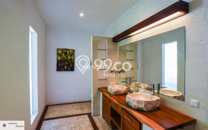 Vila Kawasan , Luas 1700m2m², Akses ke Pusat Kota Vila Kawasan , Luas 1700m2m², Akses ke Pusat Kota