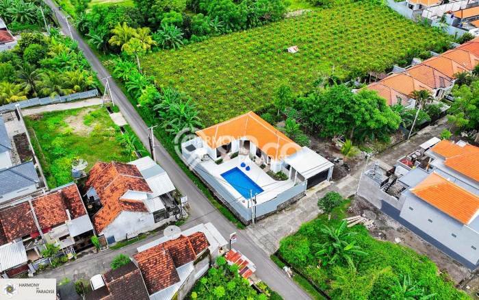 Vila Berkualitas Kawasan , Area 310m2m², Lokasi Strategis dengan akses mudah Vila Berkualitas Kawasan , Area 310m2m², Lokasi Strategis dengan akses mudah