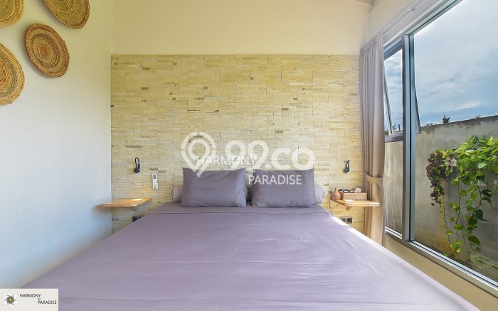 Dijual! Vila Kawasan , Luas 240m2m², Posisi Premium Dijual! Vila Kawasan , Luas 240m2m², Posisi Premium