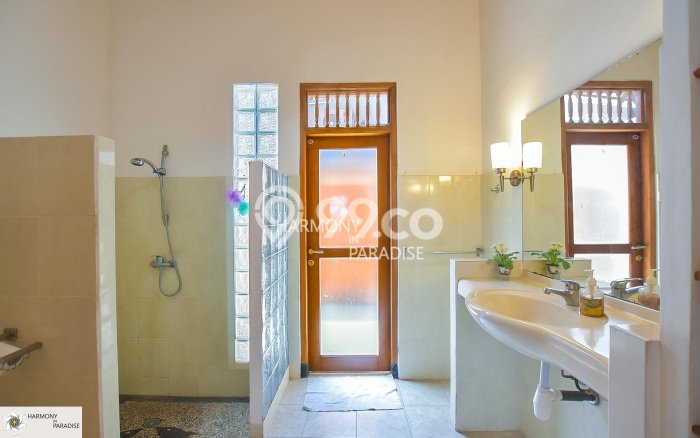 HARGA TERBAIK! Vila di , Luas 600m2m², Kawasan Potensial dengan prospek meningkat HARGA TERBAIK! Vila di , Luas 600m2m², Kawasan Potensial dengan prospek meningkat