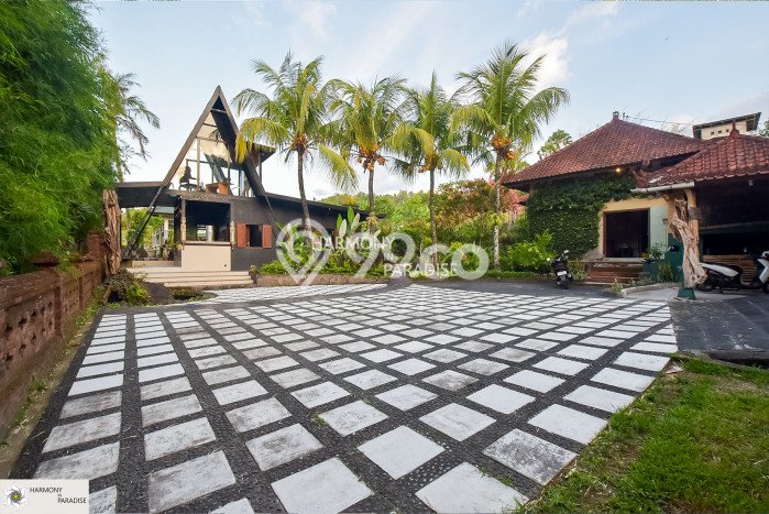 HARGA TERBAIK! Vila Kawasan , Luas 3000m2m², Lokasi Strategis HARGA TERBAIK! Vila Kawasan , Luas 3000m2m², Lokasi Strategis