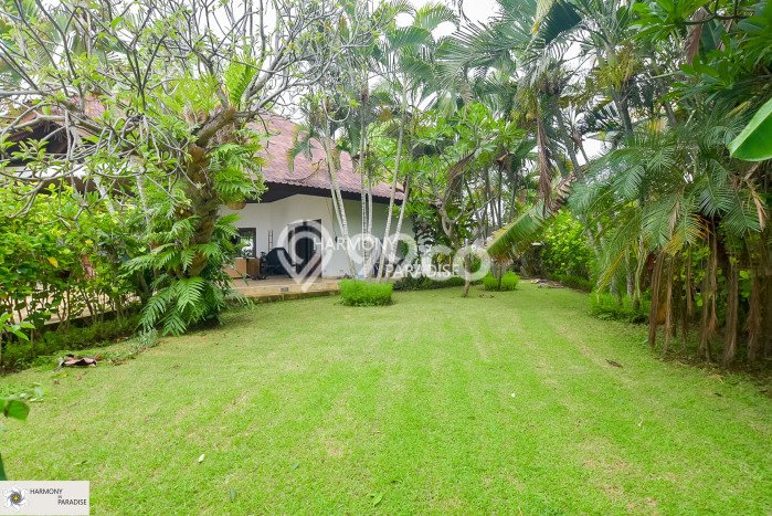 Peluang Langka! Vila di , Luas 1050m2m², Lokasi Premium akses ke berbagai kebutuhan Peluang Langka! Vila di , Luas 1050m2m², Lokasi Premium akses ke berbagai kebutuhan
