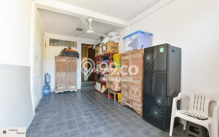 LOKASI TERBAIK! Vila di , Dimensi 2400m2m², Area Premium dengan jalan bagus LOKASI TERBAIK! Vila di , Dimensi 2400m2m², Area Premium dengan jalan bagus