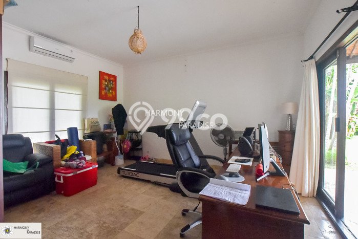 Peluang Langka! Vila di , Luas 1050m2m², Lokasi Premium akses ke berbagai kebutuhan Peluang Langka! Vila di , Luas 1050m2m², Lokasi Premium akses ke berbagai kebutuhan