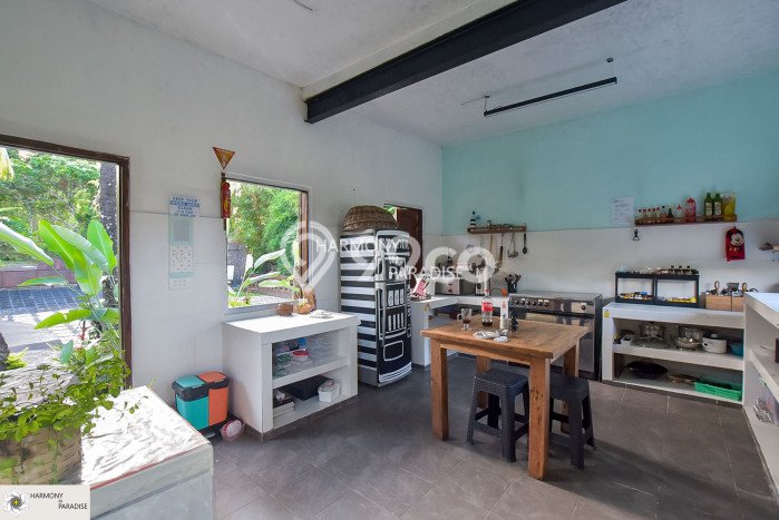 HARGA TERBAIK! Vila Kawasan , Luas 3000m2m², Lokasi Strategis HARGA TERBAIK! Vila Kawasan , Luas 3000m2m², Lokasi Strategis