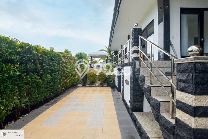 Vila Premium di , Luas 225m2m², Lingkungan Tenang dan nyaman Vila Premium di , Luas 225m2m², Lingkungan Tenang dan nyaman