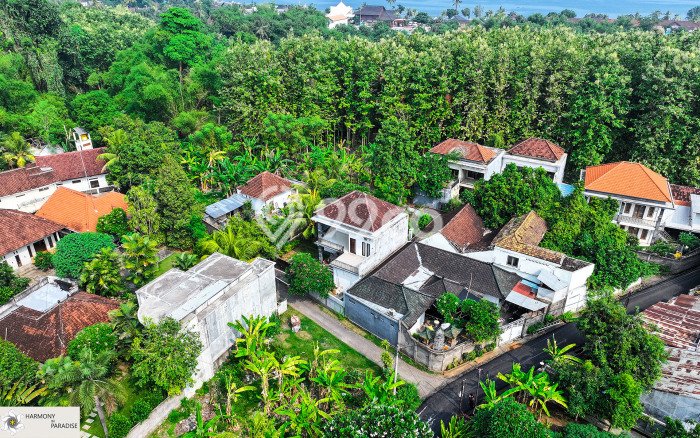 HP L07 Rumah Bagus 2 Lantai, Furnished Dan Kolam Renang HP L07 Rumah Bagus 2 Lantai, Furnished Dan Kolam Renang