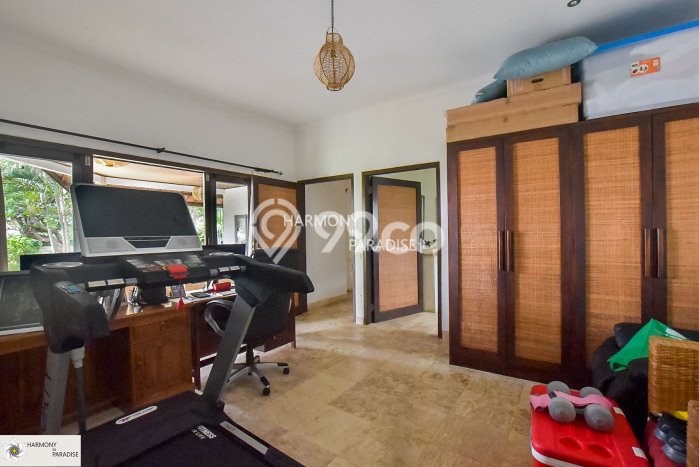 Peluang Langka! Vila di , Luas 1050m2m², Lokasi Premium akses ke berbagai kebutuhan Peluang Langka! Vila di , Luas 1050m2m², Lokasi Premium akses ke berbagai kebutuhan