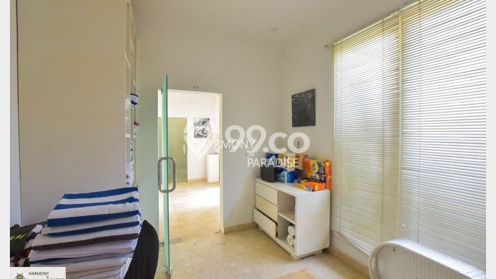 Vila di , Luas 1900m2m², Akses ke berbagai keperluan Vila di , Luas 1900m2m², Akses ke berbagai keperluan