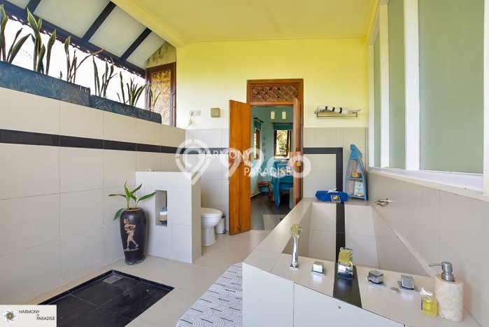 HARGA TERBAIK! Vila Kawasan , Luas 3000m2m², Lokasi Strategis HARGA TERBAIK! Vila Kawasan , Luas 3000m2m², Lokasi Strategis