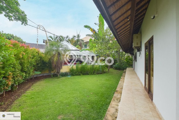 Peluang Langka! Vila di , Luas 1050m2m², Lokasi Premium akses ke berbagai kebutuhan Peluang Langka! Vila di , Luas 1050m2m², Lokasi Premium akses ke berbagai kebutuhan